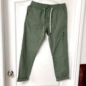 VUORI Womens Ripstop DuraTerra™ Pants - size medium